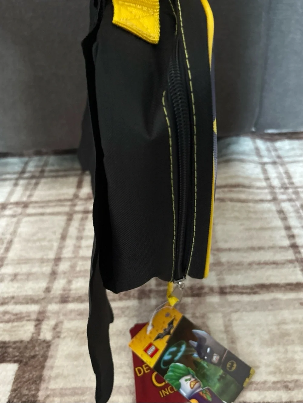 Lego The Batman Movie Lunch Bag with Detachable Cape New